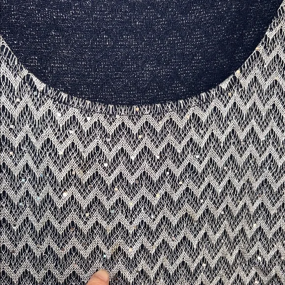 St John Navy Blue & Silver Sequin Sleeveless Top Women’s Large - Picture 4 of 11